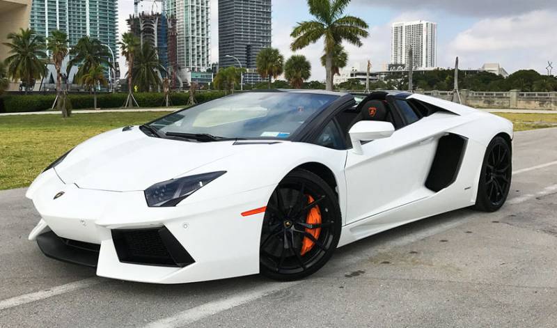Exotic Car Rental Miami - Luxury Cars Rentals Miami